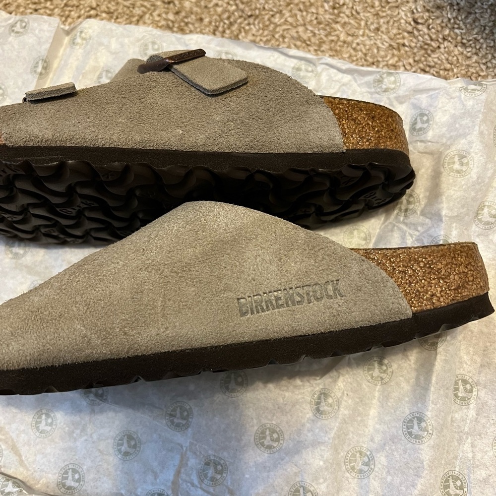 NEW Birkenstock Zurich color Taupe in Size 36 (soft bed ) - Picture 2 of 5